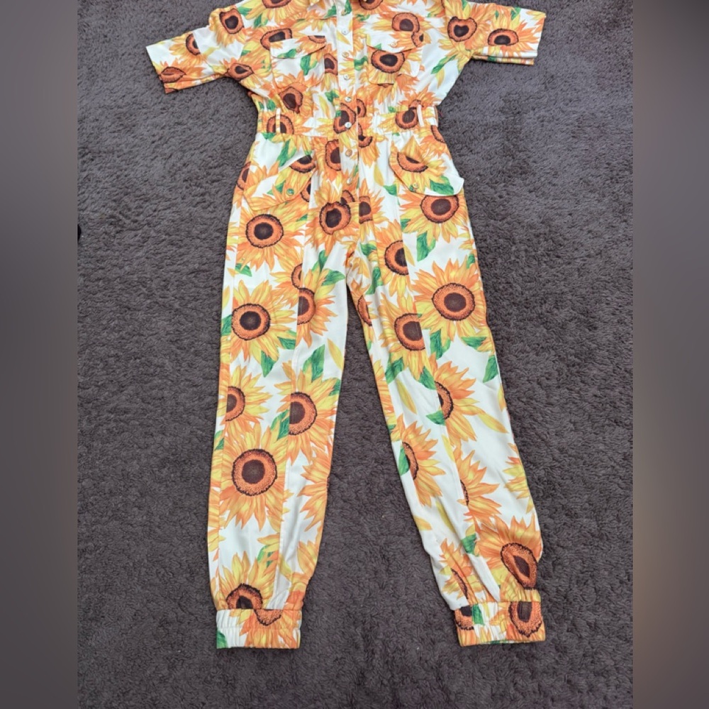 L’Atiste Sunflower Satin Jumpsuit Short Sleeve Jogger Oversized Size S Small - Picture 2 of 9